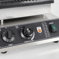 Fajiduo HT-2208B Gaufrier Électrique Commercial en Forme de Sapin de Noël, Revêtement Antiadhésif, Chauffage Rapide, Contrôle Tactile, Minuteur, 1.75KW