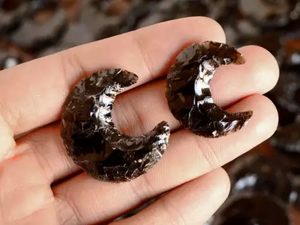 Natural Black Obsidian Crescent <b>Moon</b> Pendant Rough Cut Gemstone Polished <b>Moon</b> Shape Jewelry for Men and Women - Product Image 1