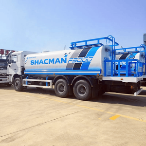 Camión Cisterna de Agua Diésel Multiusos Shacman H3000 de 5000 Galones, Camión Cisterna con Aspersor en Venta - Product Image 4