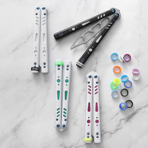 Складной тренировочный нож-бабочка Bochen из нержавеющей стали, малый инструмент, гладкий, игрушечный, с рукоятью из нержавеющей стали и поликарбоната - Product Image 3