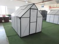Adorable petite serre moderne en aluminium pour pépinière, montage facile avec fenêtres réglables, porte à charnières, panneaux en polycarbonate, cadre en métal
