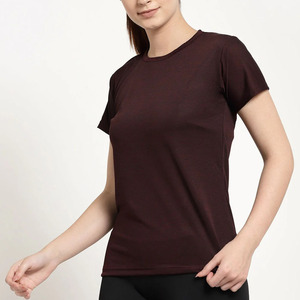 T-shirt personnalisé pour femme, coupe ajustée, haute qualité, prix abordable, style hip-hop, séchage rapide, manches courtes, idéal pour la gym - Product Image 5