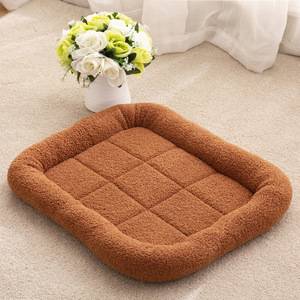 Fábrica al por mayor barato invierno cálido mascota perro gato cama nueva forma rectangular para perros gatos embalado en cajas de cartón - Product Image 6