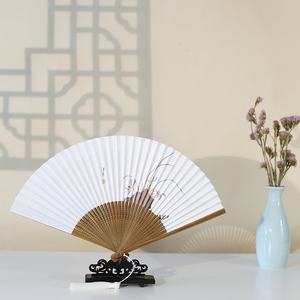 Abanico de verano plegable de bambú pintado a mano ecológico Fatingna, decoración de Ángel tallado de estilo antiguo chino de la dinastía Han - Product Image 3