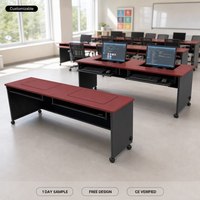 Mobilier de salle de formation professionnelle incluant un bureau PC dissimulé pour 2 personnes et un plateau pour clavier, idéal pour les projets scolaires universitaires