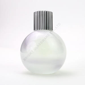 <span class=keywords><strong>Flacon</strong></span> de <span class=keywords><strong>parfum</strong></span> rond <span class=keywords><strong>vide</strong></span> personnalisé en gros, 50 ml, rechargeable, blanc nacré, <span class=keywords><strong>flacon</strong></span> de <span class=keywords><strong>parfum</strong></span> de luxe <span class=keywords><strong>avec</strong></span> boîte - Product Image 3