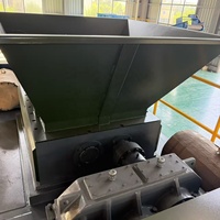 Broyeur industriel haute performance avec une longue durée de vie pour le broyage de métaux, de plastiques et de cartons