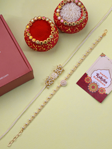 Pulsera de Perlas y Oro al por Mayor Estilo Rakhi con Set a Juego para Raksha Bandhan, Suministro a Granel, Accesorio Hecho a Mano para la Muñeca - Product Image 3