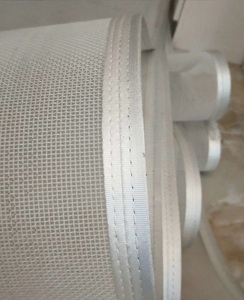 Özelleştirilmiş Gıda Kurutma Konveyör Örgü Bantı 1V1 Hızlı Teslimat Xurui Polyester Çamur Susuzlaştırma Filtre Örgü Bantı - Product Image 1