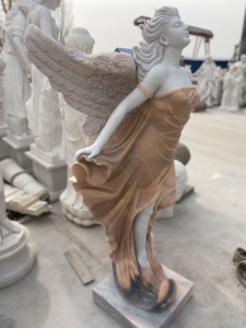 Statua Moderna da Giardino Personalizzata a Grandezza Naturale, Decorazione da Esterno, <span class=keywords><strong>Angelo</strong></span> in <span class=keywords><strong>Pietra</strong></span> Marmorizzata con Occhi Chiusi e <span class=keywords><strong>Ali</strong></span>, Scultura - Product Image 3