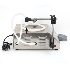 Machine de remplissage de liquides pour boissons gazeuses à commande numérique GFK 160/Machine de remplissage de liquides à commande numérique - Product Image 3
