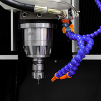 Machine CNC BT30, machine de fraisage CNC haute précision, machine de fraisage verticale 6000 tr/min pour pièces en acier et composants de précision.