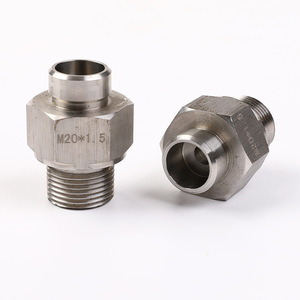 Raccord de tuyauterie en acier inoxydable sur mesure, usiné CNC, embout hexagonal pour usage industriel - Product Image 3