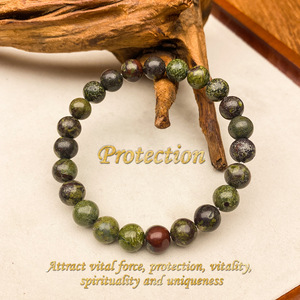 <span class=keywords><strong>Le</strong></span> bracelet DAISY xiaod est un bijou en cristal de pierre de <span class=keywords><strong>sang</strong></span> de dragon naturelle qui attire <span class=keywords><strong>la</strong></span> vitalité, protège l'âme et est plein de force. - Product Image 1
