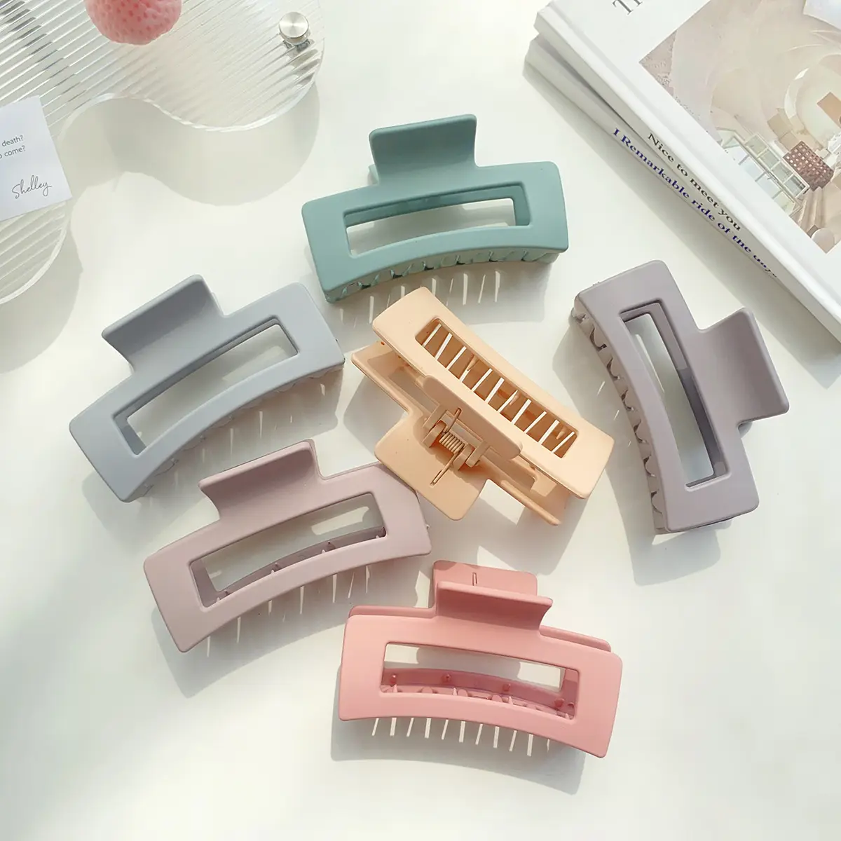 Hot bán bán buôn Ins phong cách kích thước lớn kẹp tóc rỗng hình chữ nhật Acrylic Matte tóc Claw Clip