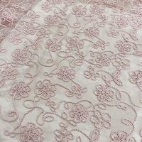 Design personnalisé de perles de luxe de haute qualité faites à la main tulle français maille 100% polyester tissu de dentelle pour robe de mariée
