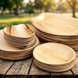 Assiettes en feuilles de palmier naturelles Eco2go Vietnam, vaisselle réutilisable écologique, biodégradable, non toxique, de qualité alimentaire - Product Image 1