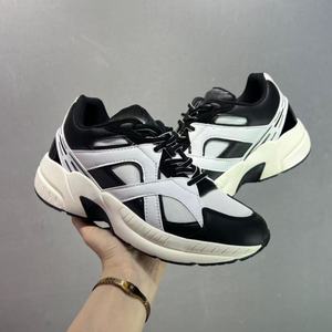 Chaussures de sport de la série classique de skate de marque de créateur, chaussures confortables et respirantes à semelle épaisse de marque de créateur - Product Image 1