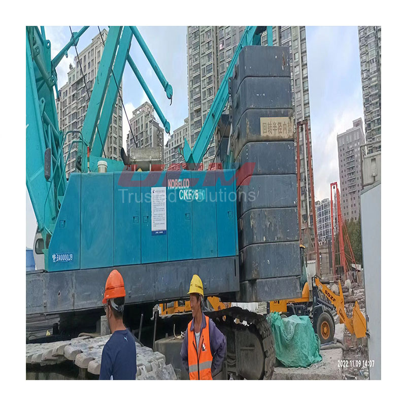 best quality Japanese CKE2500 Kobelco 250 ton Used Crawler Crane on sale