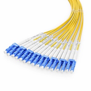 Harnais MTP, MTP-16 APC (femelle) vers 8 X LC UPC Duplex, 16 fibres, monomode (OS2), Plenum (OFNP), 0,35 dB max, <span class=keywords><strong>Crossover</strong></span> - Product Image 4