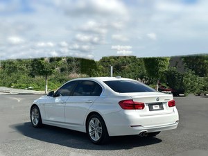 <span class=keywords><strong>BMW</strong></span> 320Li 2017 d'<span class=keywords><strong>occasion</strong></span>, berline automatique, turbo, extérieur foncé, conduite à gauche, <span class=keywords><strong>prix</strong></span> avantageux - Product Image 6