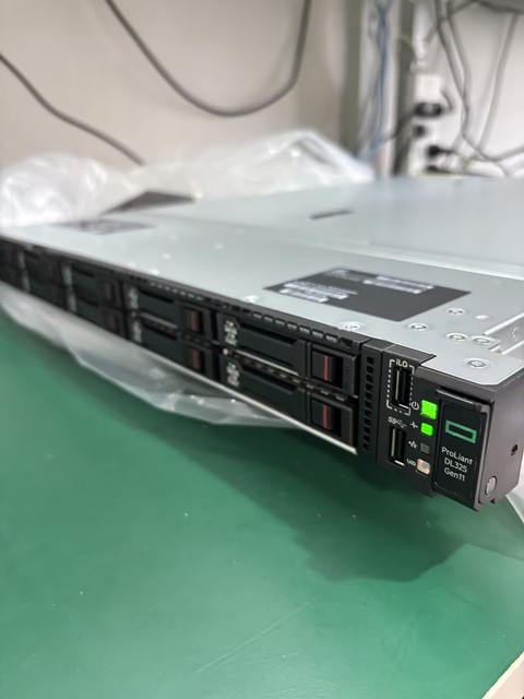Brand-new Original HPE ProLiant DL325 Gen11 1U 1P Rack Server 4/5th AMD EPYC 3TB DDR5 PCIe Gen5 Virtualization/Edge Stock China