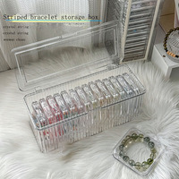 Étui pour accessoires de bijoux pour dames à la mode-Petite boîte à rabat rayée pour boucles d'oreilles bagues bracelets-Mallette de rangement en plastique durable