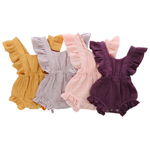 Combinaisons en coton gaze tendance pour bébés, vêtements mignons pour nouveau-nés, barboteuses à manches pétales pour filles - Product Image 1