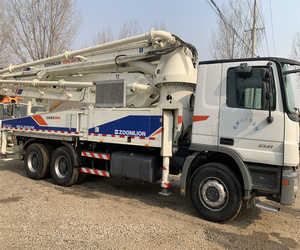 Camión Bomba de Concreto Zoomlion de 52m de Segunda Mano, Usado, Año 2018 - Product Image 5