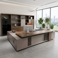 Nuova Scrivania Direzionale Ergonomica 2026, Lussuosa e Resistente, Design Moderno Minimalista a L, Scrivania in Legno con Tavolino Laterale e Spazio di Archiviazione, Foshan