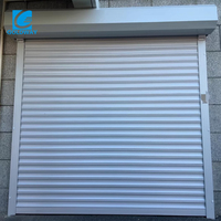 Volet roulant motorisé intelligent extérieur en alliage d'aluminium moderne sur mesure pour installations climatisées et fermes faciles à nettoyer
