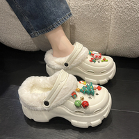 Chaussons personnalisés avec logo, en EVA et fausse fourrure, sabots de Noël, pantoufles chaudes en peluche pour femmes, vente en gros