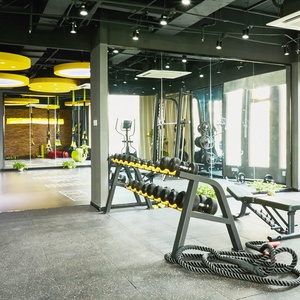 Tấm Kính Phòng Tập Thể Dục Khiêu Vũ Không Khung Lớn Giá Gương Treo Tường Bằng Nhựa Vinyl An Toàn Trên Mét Vuông - Product Image 3