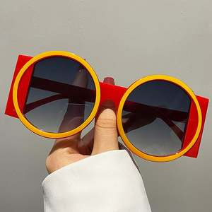 Lunettes de soleil rondes rétro pour femmes, monture large, double couleur, UV400, personnalisables avec logo, collection 2025 - Product Image 4