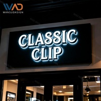 Letrero Comercial Exterior Personalizable, Iluminado, con Letras de Canal LED Frontales Blancas, Logotipo