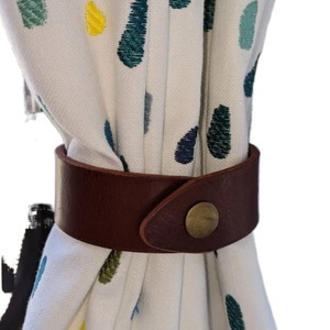 Sujetadores de cortinas modernos minimalistas de cuero PU, adecuados para uso doméstico y hotelero, cordones decorativos para cortinas, creativos sujetadores de cortinas. - Product Image 3