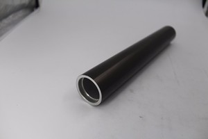 <span class=keywords><strong>Tubo</strong></span> <span class=keywords><strong>redondo</strong></span> de <span class=keywords><strong>aluminio</strong></span> anodizado negro de procesamiento personalizado, tubos de <span class=keywords><strong>aluminio</strong></span> roscados - Product Image 3