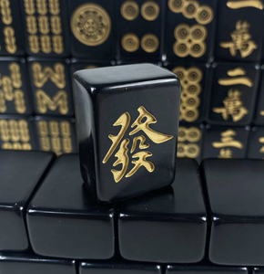 Ensembles de Mahjong en Acrylique Noir et Or de Qualité Professionnelle, Modernes, pour 4 Joueurs, Portables pour la Maison, les Voyages, les Salles de Jeux et le Divertissement - Product Image 4