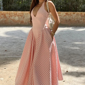 Abito Francese Elegante da Donna con Scollo a V, Halter, Schiena Scoperta e Vita Pieghettata, Collezione Primavera 2026 - MOQ 1 - Product Image 3