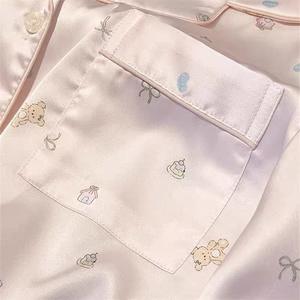 Ensemble <span class=keywords><strong>de</strong></span> pyjama chic en soie <span class=keywords><strong>de</strong></span> <span class=keywords><strong>neige</strong></span> <span class=keywords><strong>pour</strong></span> femme, motif nœud <span class=keywords><strong>de</strong></span> dessin animé, manches longues, collection printemps-automne - Product Image 6