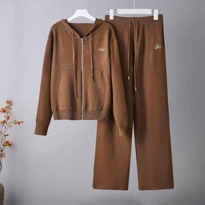 Set Sportivo da <span class=keywords><strong>Donna</strong></span> Due Pezzi con Cappuccio e Logo Personalizzato, Felpa e <span class=keywords><strong>Pantaloni</strong></span> Traspiranti in Maglia per l'Inverno - Product Image 6