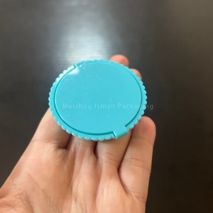 ตลับลิปบาล์มรูปคัพเค้ก ISMAN 6 กรัม แบบเปล่า น่ารัก ดีไซน์ครีมมี่ เหมาะสำหรับสาวๆ  บรรจุภัณฑ์ลิปสติกแฟนซี แรงบันดาลใจจากขนมหวาน - Product Image 6