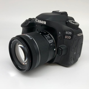 ใช้กล้อง canons 80D DSLR ที่มีเลนส์<span class=keywords><strong>18</strong></span>-55 24.2MP แบบพับหน้าจอสัมผัส HD 80D กล้องดิจิตอลพร้อม WiFi เหมาะสำหรับ vlogs - Product Image 1