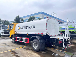 Camion-citerne multifonctionnel HOWO de 1000 gallons, véhicule de nettoyage haute pression de 8 tonnes - Product Image 6