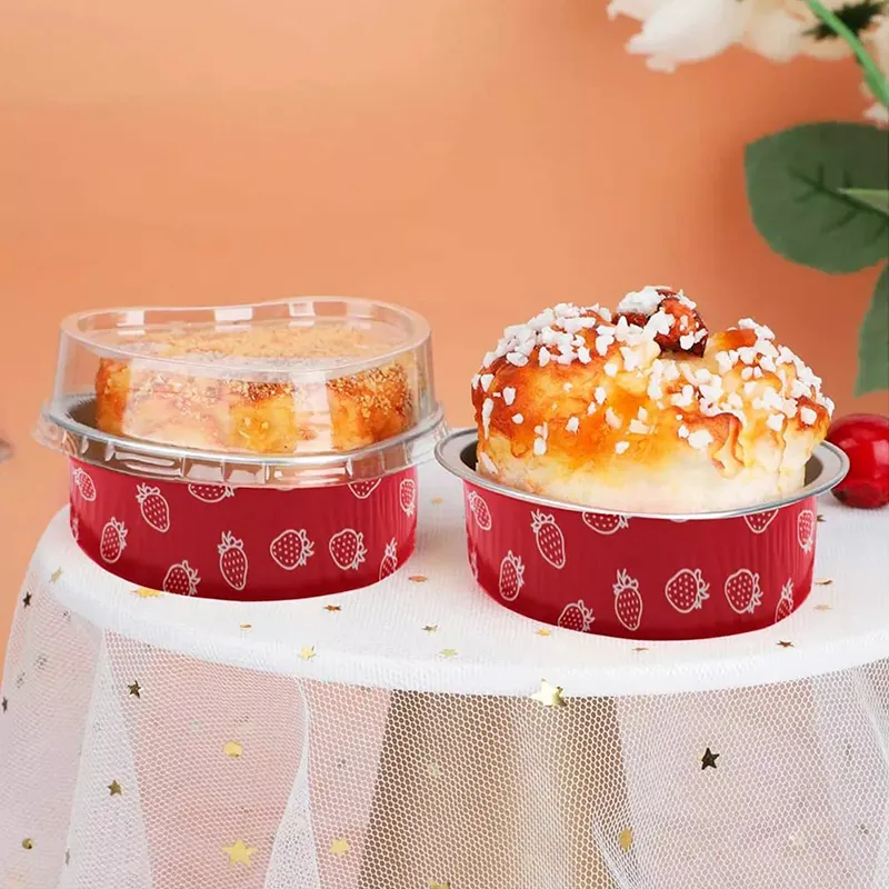 GDMEI kundenspezifische Aluminiumfolienbehälter in Lebensmittelqualität hochwertige farbige herzförmige Kuchenpannen mit Deckel