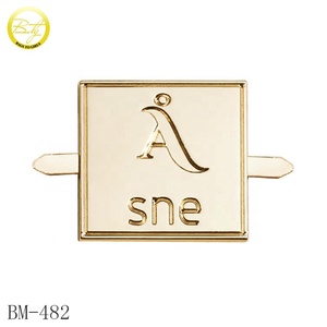 Logos de marque en métal de luxe personnalisés étiquette de logo 3D en relief pour <span class=keywords><strong>valise</strong></span> accessoire à la mode avec sacs personnalisés et étiquettes de plaque - Product Image 6