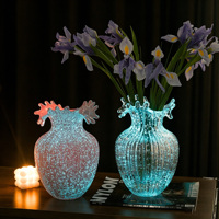 Vase ondulé de style antique avec effet lumineux, ornement de décoration d'intérieur de luxe, support à fleurs hydroponique transparent pour salon