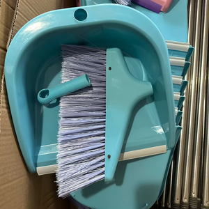 <span class=keywords><strong>Escoba</strong></span> y Recogedor <span class=keywords><strong>de</strong></span> Cocina Baratos al por Mayor Dooso, <span class=keywords><strong>Escoba</strong></span> <span class=keywords><strong>Plegable</strong></span> <span class=keywords><strong>de</strong></span> Mango Largo, Recogedor <span class=keywords><strong>de</strong></span> Polvo, <span class=keywords><strong>Escoba</strong></span> y Recogedor <span class=keywords><strong>de</strong></span> Plástico, Juego <span class=keywords><strong>de</strong></span> <span class=keywords><strong>Escoba</strong></span> y Recogedor - Product Image 4