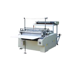 Machine automatique de découpe de rouleaux de plastique pour sacs à poussière en tissu et sacs à poussière suspendus pour costumes - Product Image 1