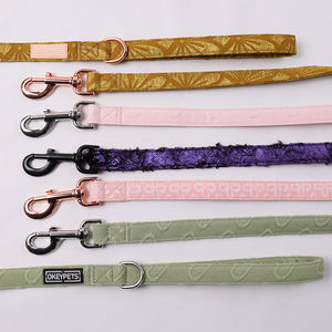 Oceypets nuovo stile personalizzato ricamato al guinzaglio per cani OEM Custom metallo Hardware guinzaglio per cani di piccola taglia - Product Image 3